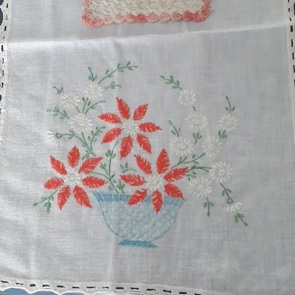 Beautiful wild flower bouquet embroidered on tatted lace  runner & Unique Floral